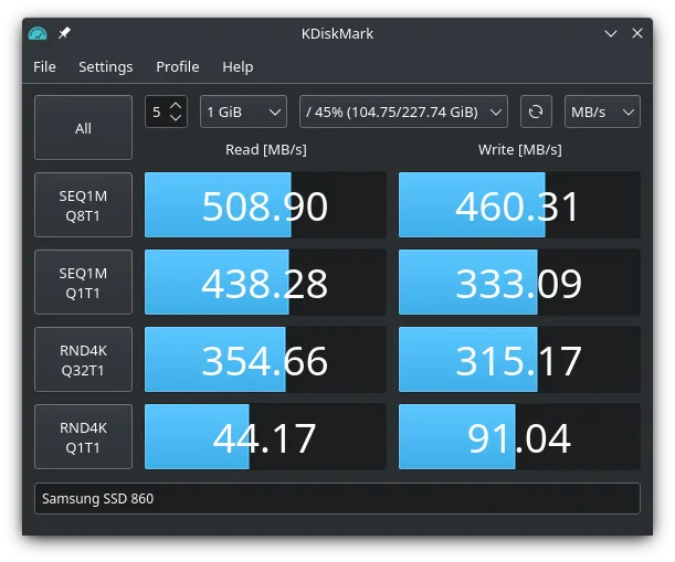 KDiskMark screenshot